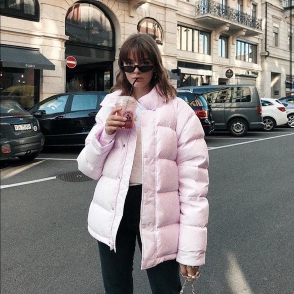 aritzia pink puffer jacket